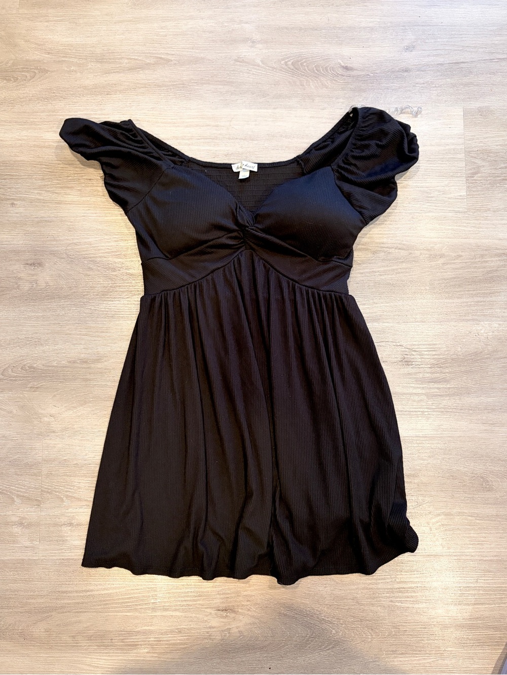 Derek’s Heart Women’s  Black Min Off the shoulder dress